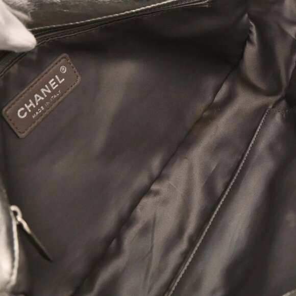 Chanel Silver Perforated Lambskin Handbag 144899 - Picture 7 of 10